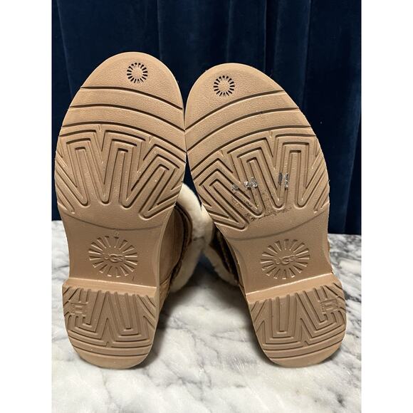 Women’s Ugg Cedric Pull-On Booties British Tan Fold Over Fur Cuff Size 6 - Picture 13 of 13